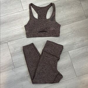 PELOTON Set Drive & Recover Heather High-Waist Capri Leggings S & Sports Bra XS
